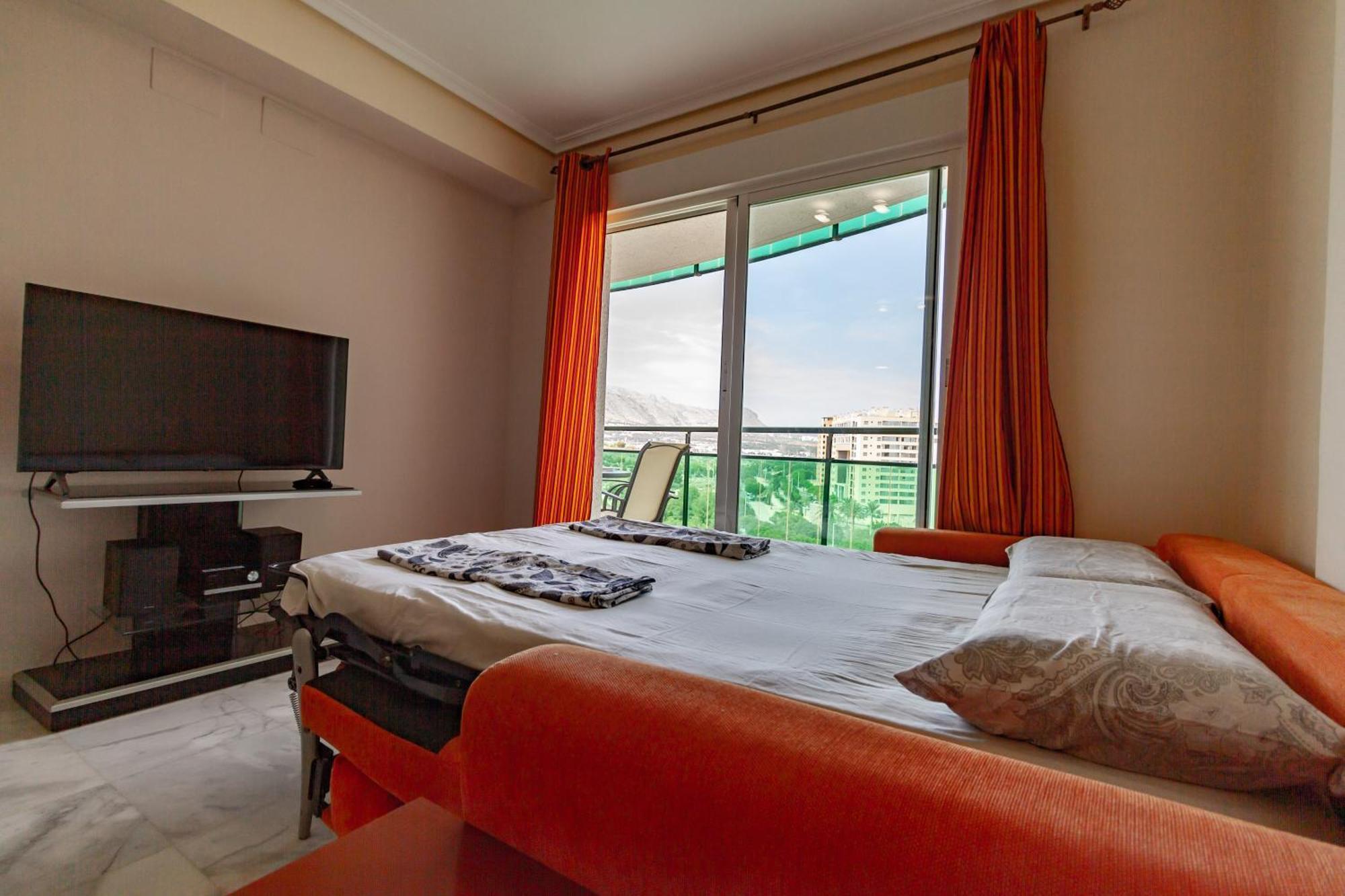Apartment Vilapark With Pool, Free Parking, Terrace, Beach Benidorm Buitenkant foto