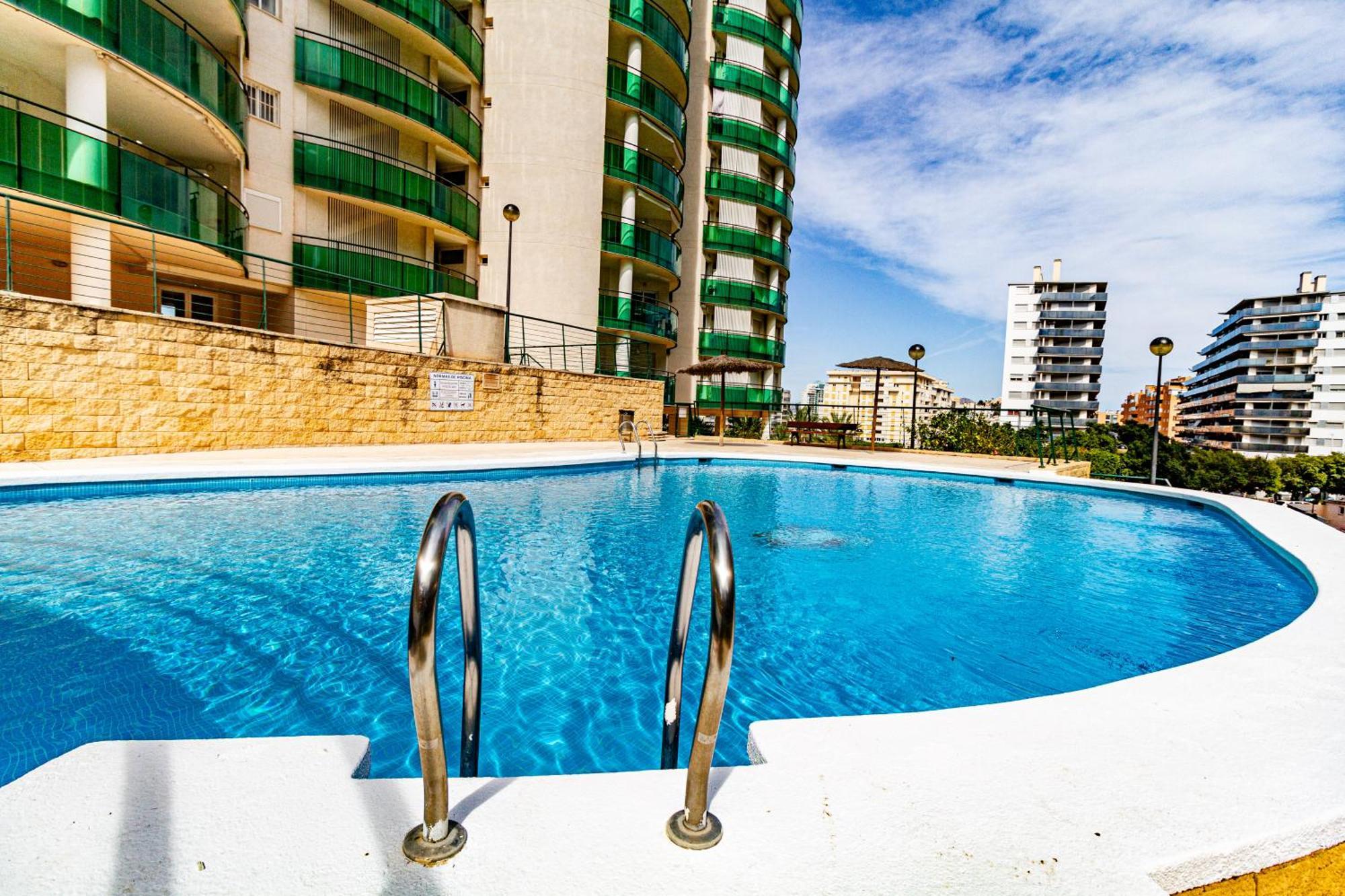 Apartment Vilapark With Pool, Free Parking, Terrace, Beach Benidorm Buitenkant foto