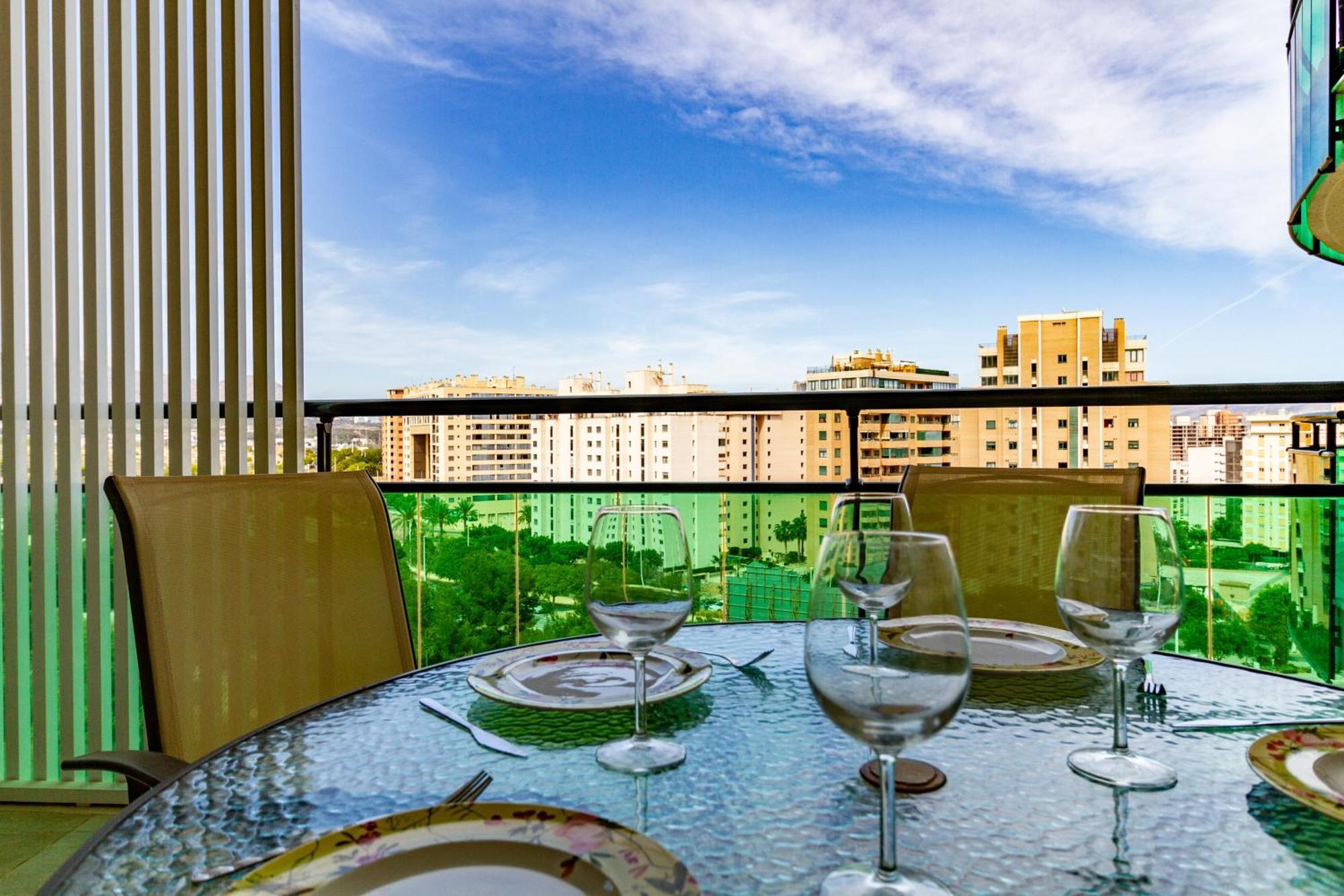 Apartment Vilapark With Pool, Free Parking, Terrace, Beach Benidorm Buitenkant foto